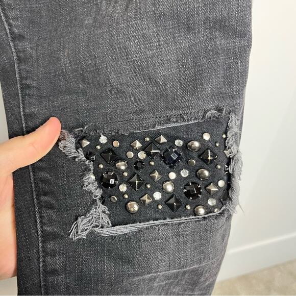 Current Elliot Black The Fling Studded Embellished Boyfriend Jeans Size 25 - Picture 3 of 8